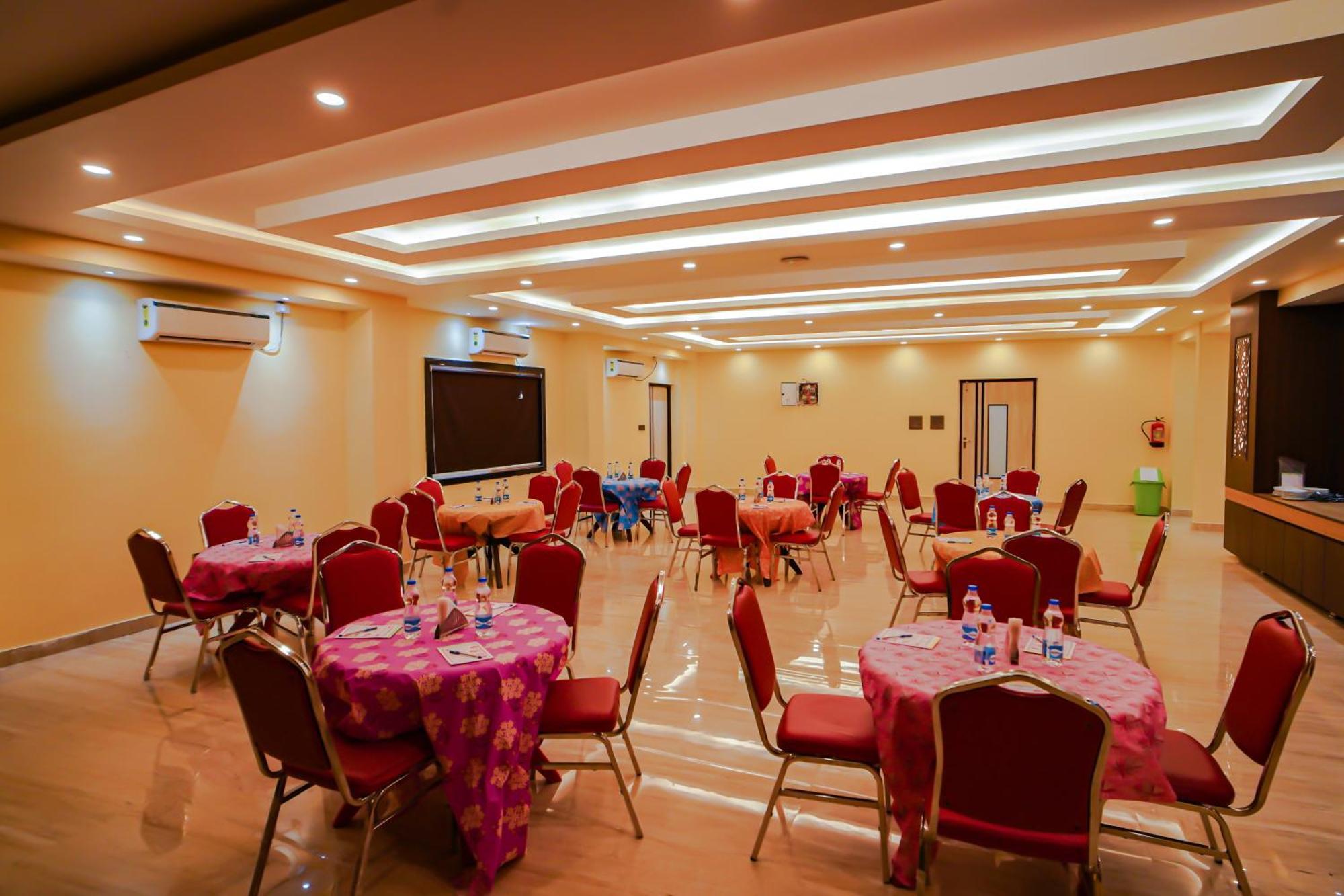 Prasant On Beach Resort !! Lift - Wifi -Restaurant-Parking Facilities-Newly Decorated Room !! Mandarmani Ngoại thất bức ảnh