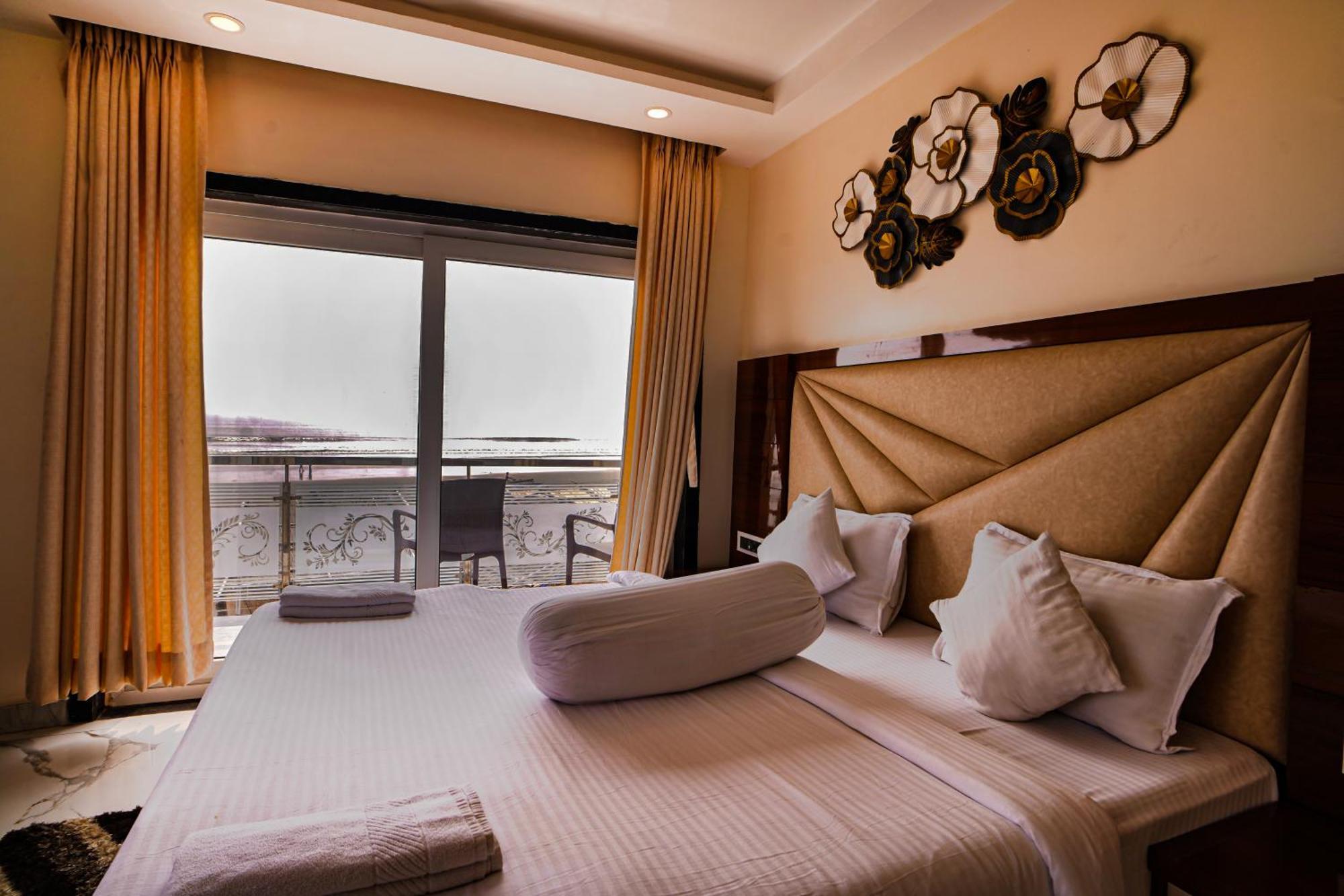 Prasant On Beach Resort !! Lift - Wifi -Restaurant-Parking Facilities-Newly Decorated Room !! Mandarmani Ngoại thất bức ảnh