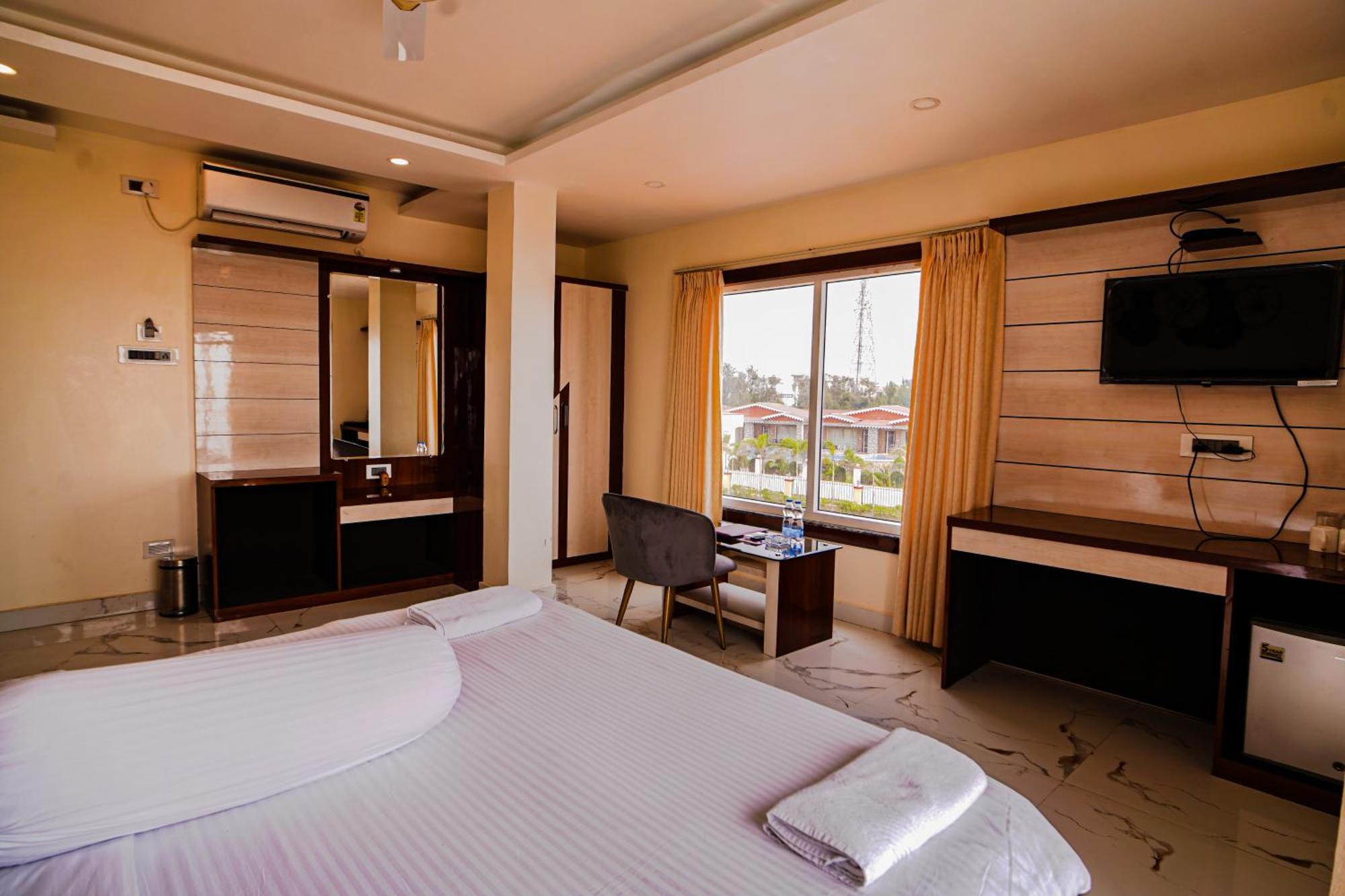 Prasant On Beach Resort !! Lift - Wifi -Restaurant-Parking Facilities-Newly Decorated Room !! Mandarmani Ngoại thất bức ảnh
