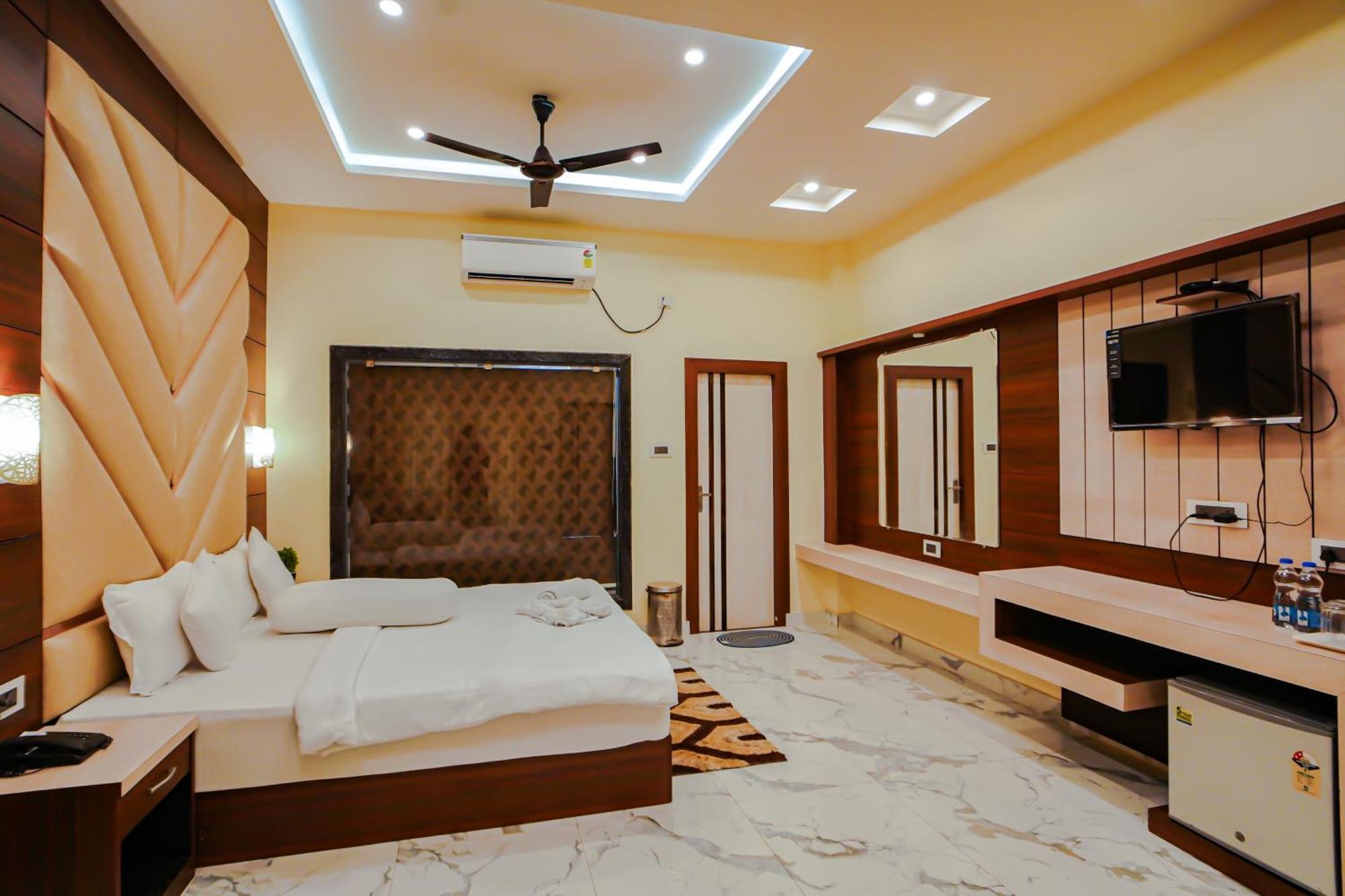 Prasant On Beach Resort !! Lift - Wifi -Restaurant-Parking Facilities-Newly Decorated Room !! Mandarmani Ngoại thất bức ảnh