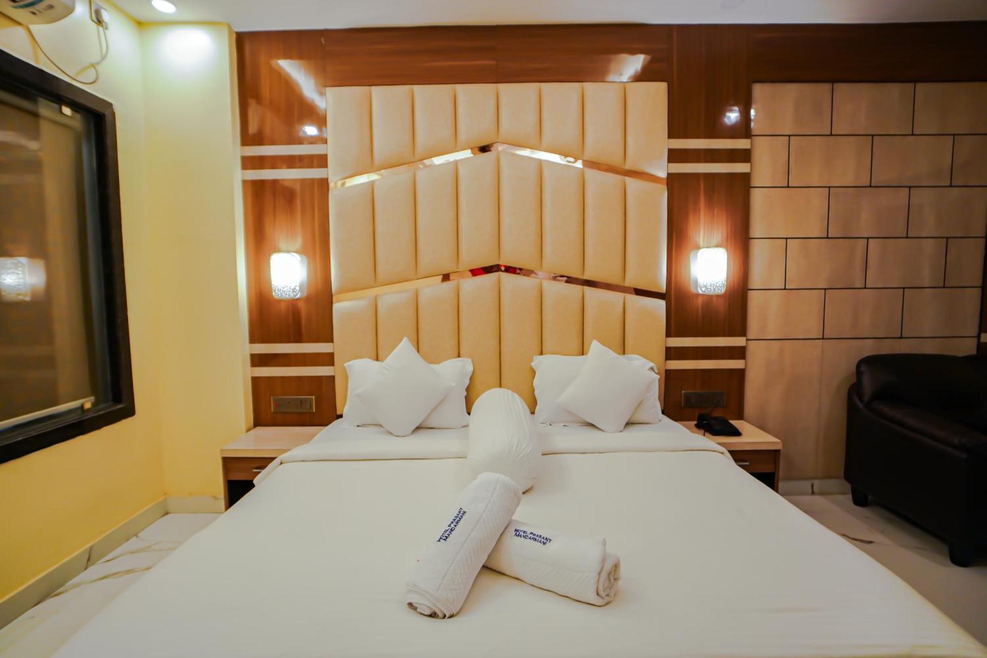 Prasant On Beach Resort !! Lift - Wifi -Restaurant-Parking Facilities-Newly Decorated Room !! Mandarmani Ngoại thất bức ảnh