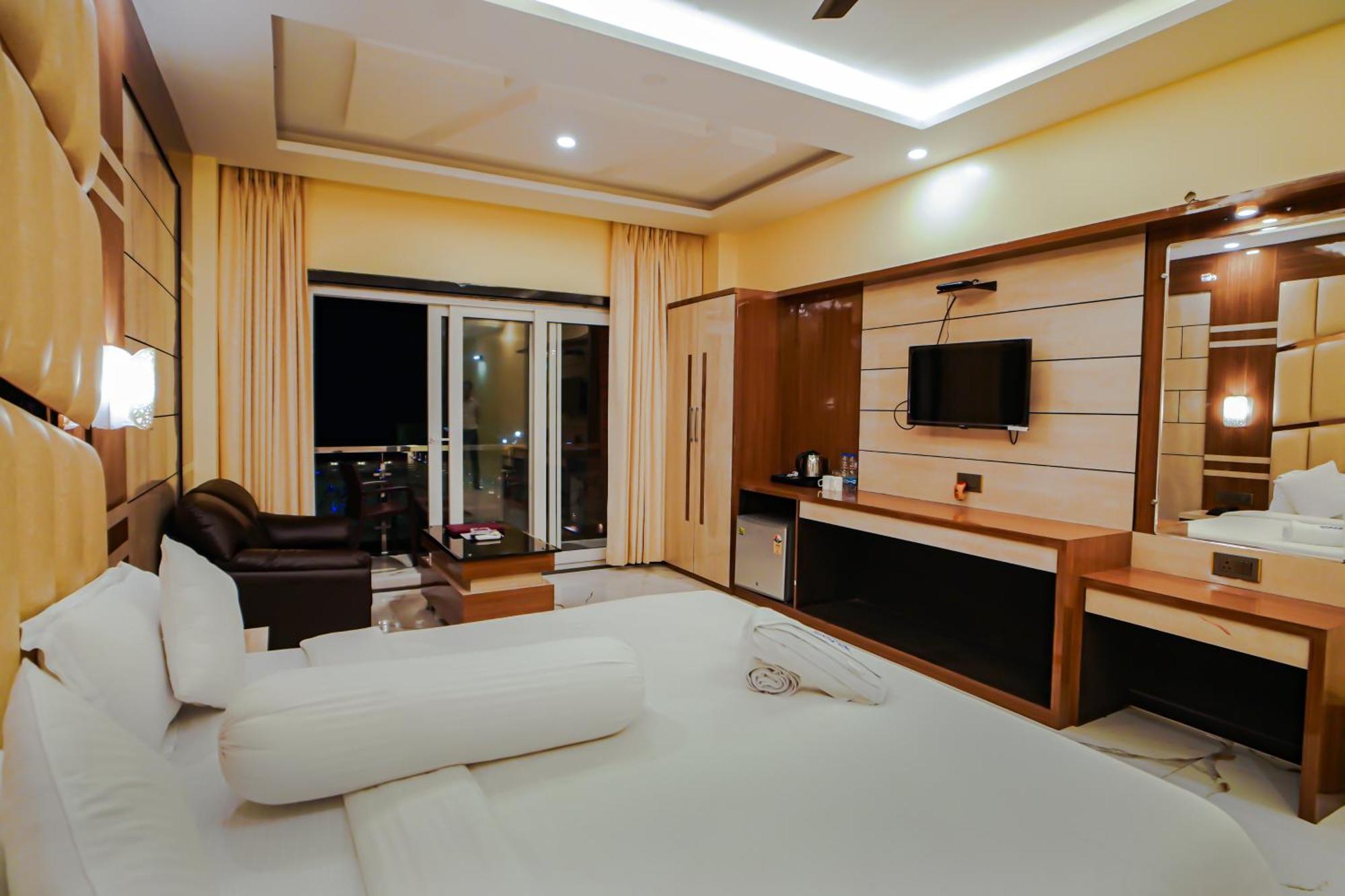 Prasant On Beach Resort !! Lift - Wifi -Restaurant-Parking Facilities-Newly Decorated Room !! Mandarmani Ngoại thất bức ảnh