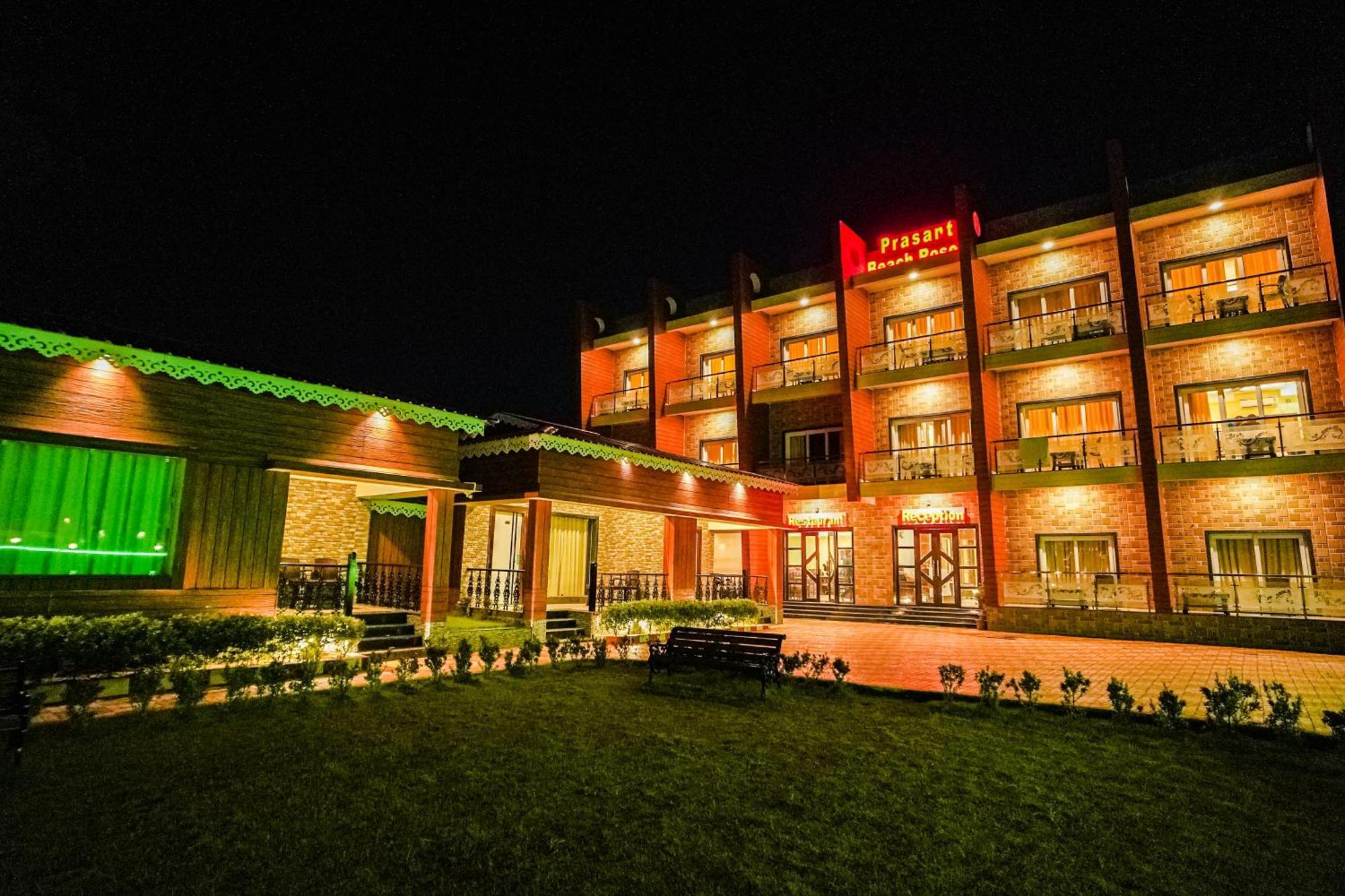 Prasant On Beach Resort !! Lift - Wifi -Restaurant-Parking Facilities-Newly Decorated Room !! Mandarmani Ngoại thất bức ảnh