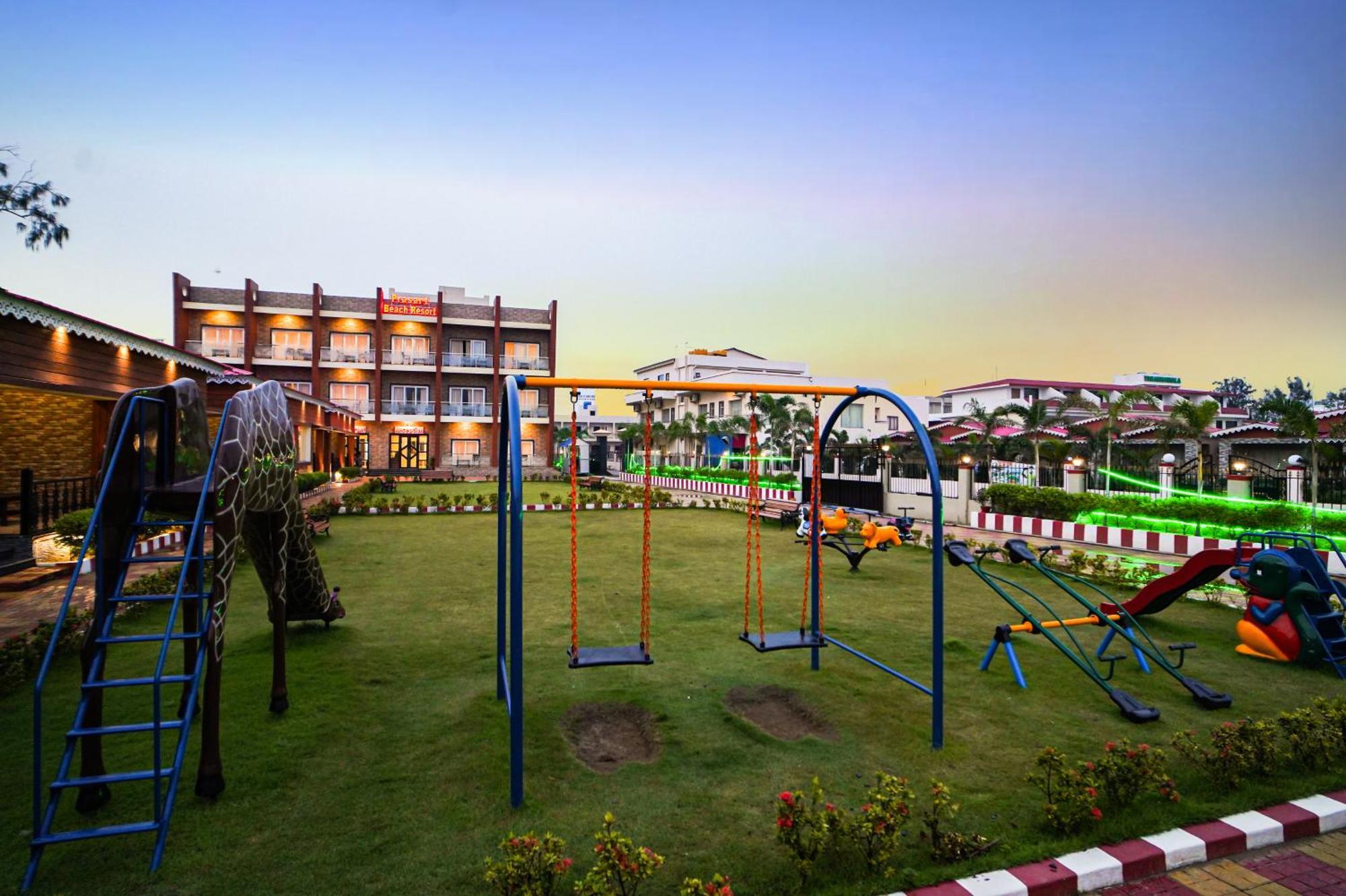 Prasant On Beach Resort !! Lift - Wifi -Restaurant-Parking Facilities-Newly Decorated Room !! Mandarmani Ngoại thất bức ảnh