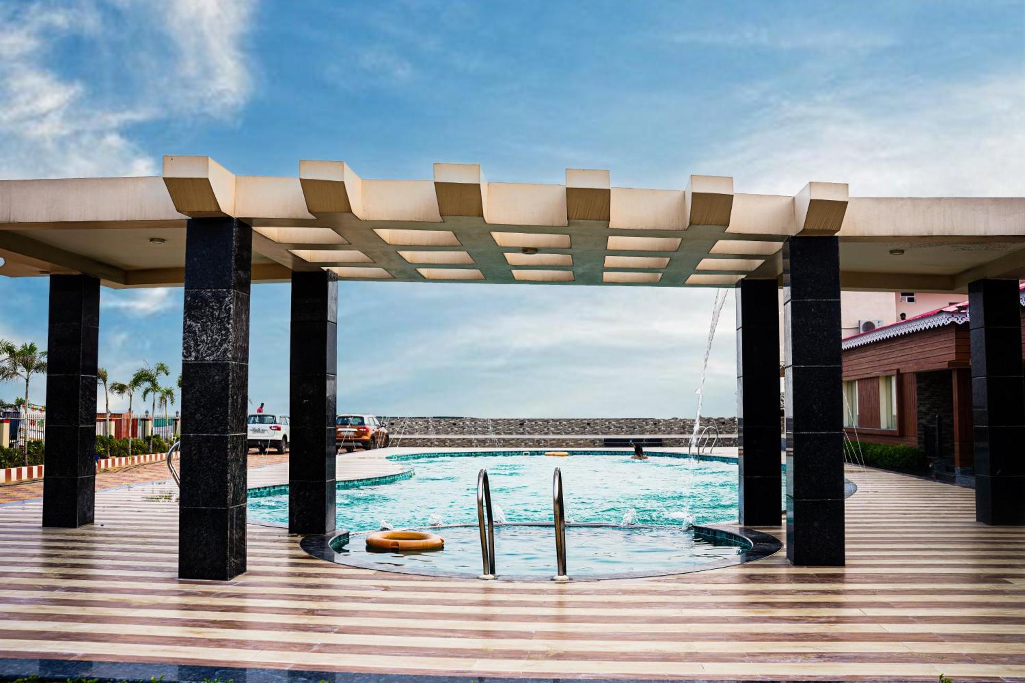 Prasant On Beach Resort !! Lift - Wifi -Restaurant-Parking Facilities-Newly Decorated Room !! Mandarmani Ngoại thất bức ảnh