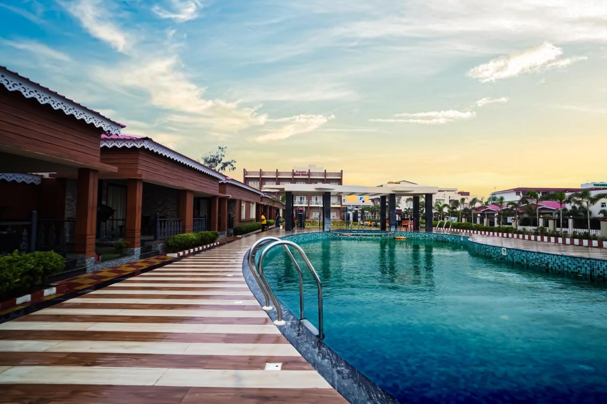 Prasant On Beach Resort !! Lift - Wifi -Restaurant-Parking Facilities-Newly Decorated Room !! Mandarmani Ngoại thất bức ảnh