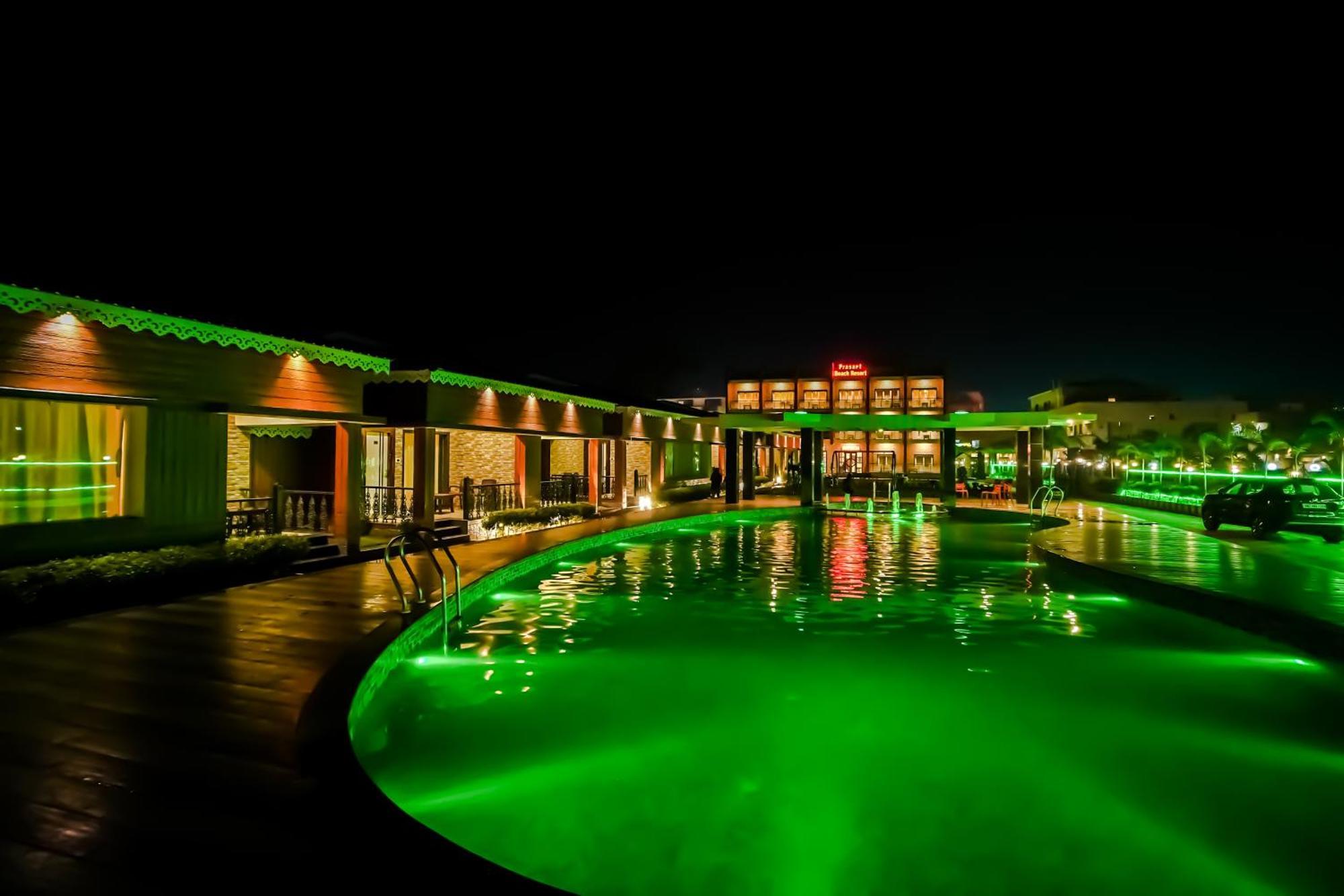 Prasant On Beach Resort !! Lift - Wifi -Restaurant-Parking Facilities-Newly Decorated Room !! Mandarmani Ngoại thất bức ảnh